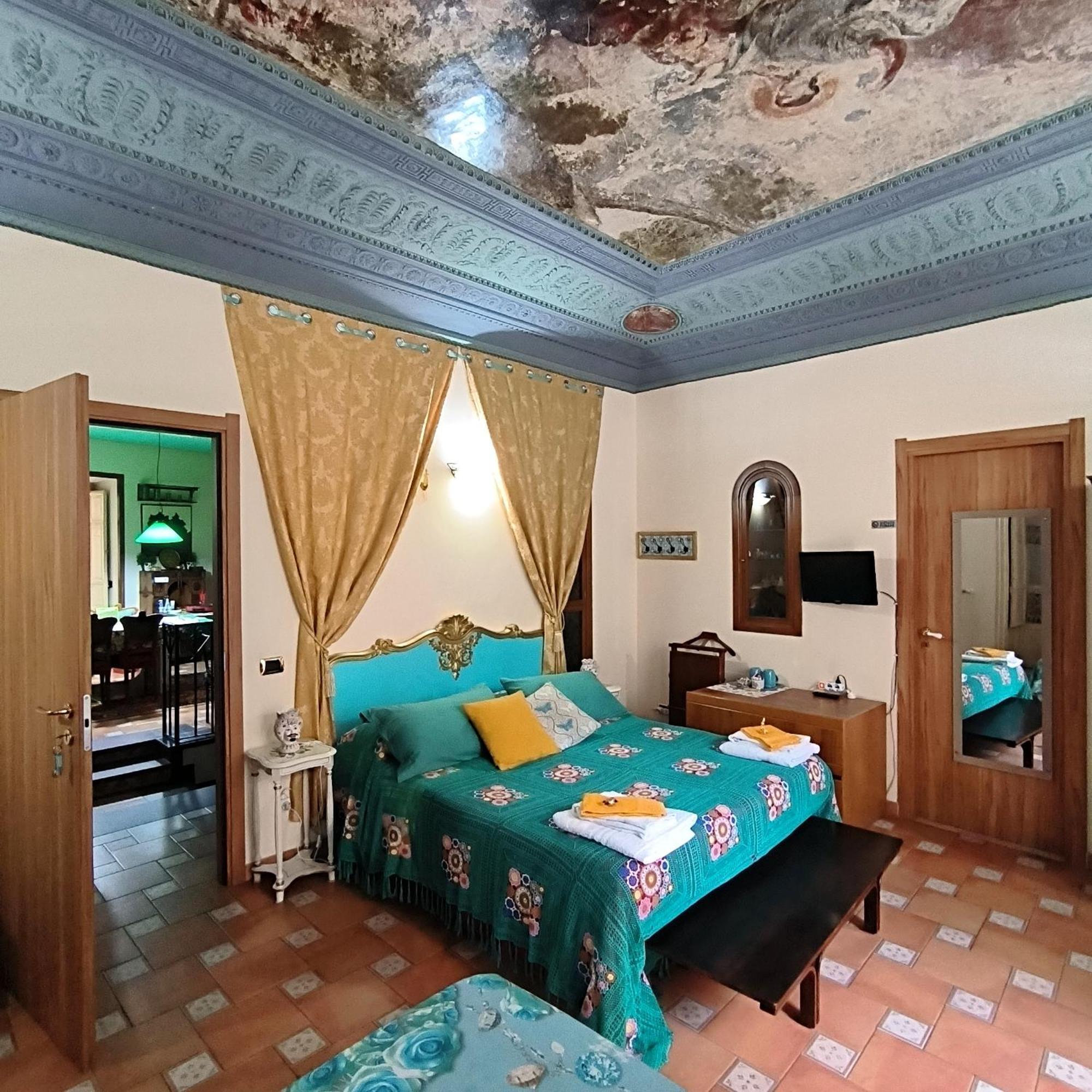 Vittorio Emanuele Rooms Di Prinzi ปาแลร์โม ภายนอก รูปภาพ